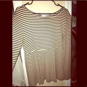 ✨LOVELY and SOFT striped peplum top✨